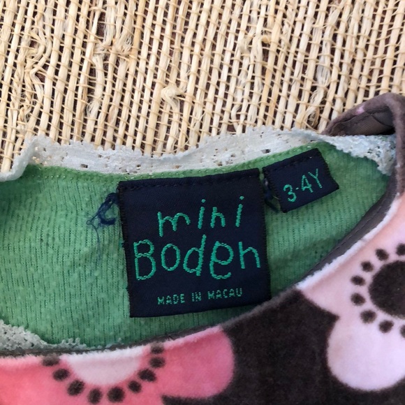 Boden Jumper And LS green Eyelet top Size 3-4 - Picture 2 of 6